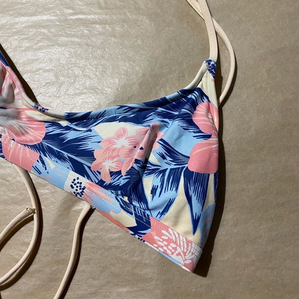 Bikini Top - Picture 3 of 5